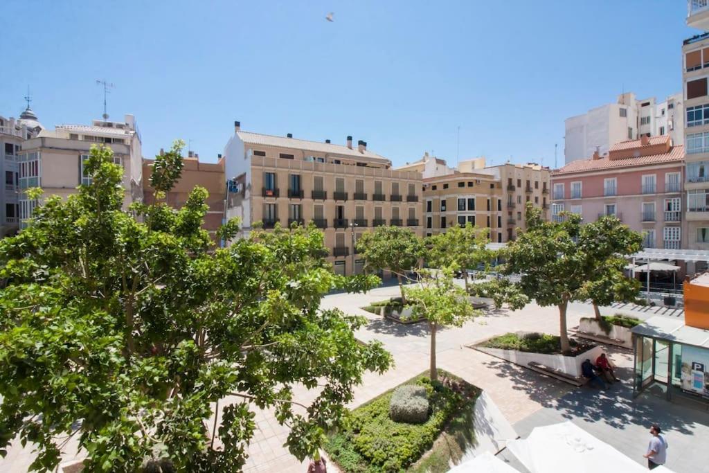 Camas Apartments! Malaga Exterior photo